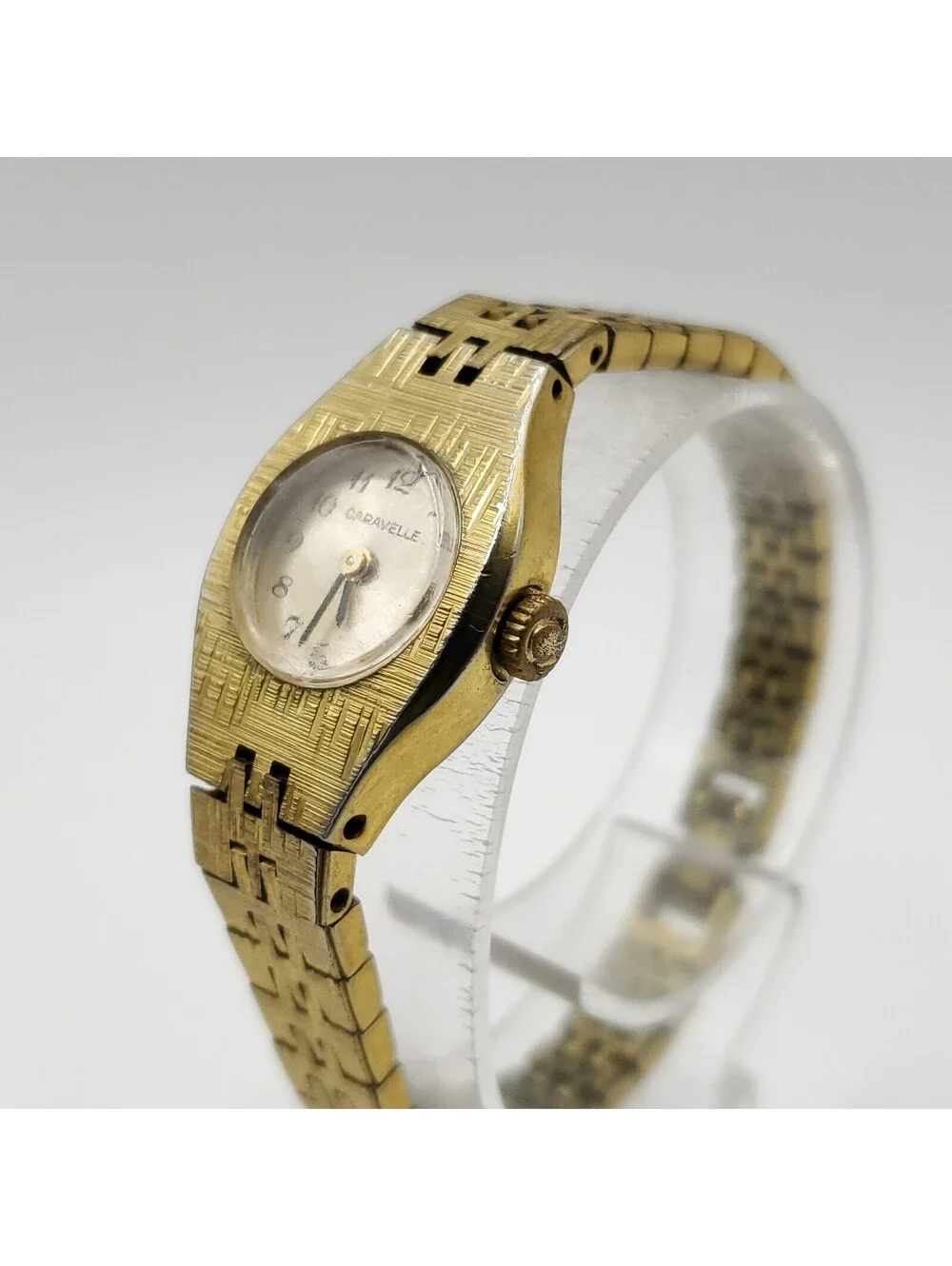 Vintage Caravelle Mechanical Womens Watch 18mm For Parts Or Repair